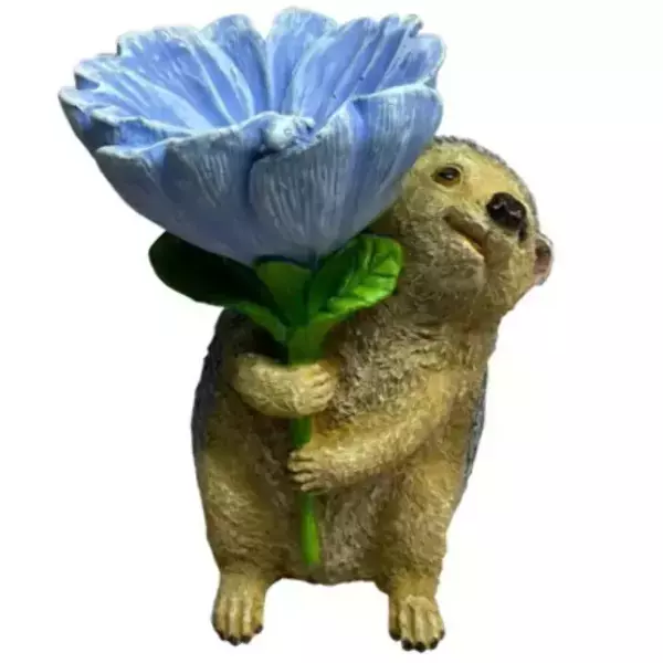 Садовая фигура "Ёжик с цветком колокольчик"