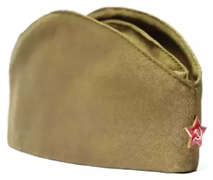 Пилотка военного времени  со звездой (52р).