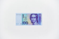Сувенирные деньги 100 немецких марок (новинка) - 80 банкнот