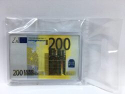 Магнит на холодильник "200 евро"