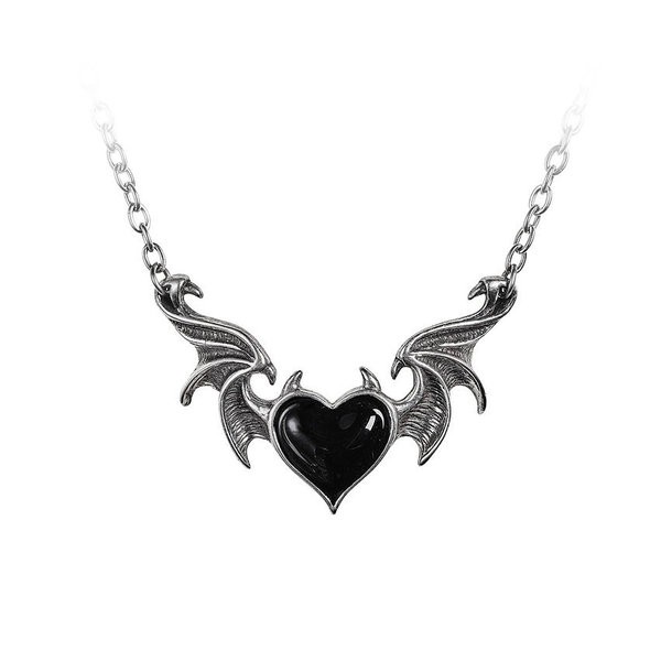 Ожерелье с подвеской кулоном сердце с крыльями