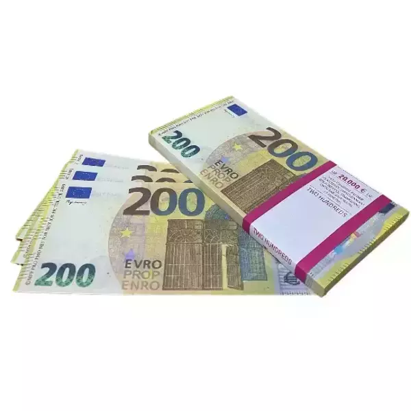 Сувенирные деньги 200 евро – 80 банкнот